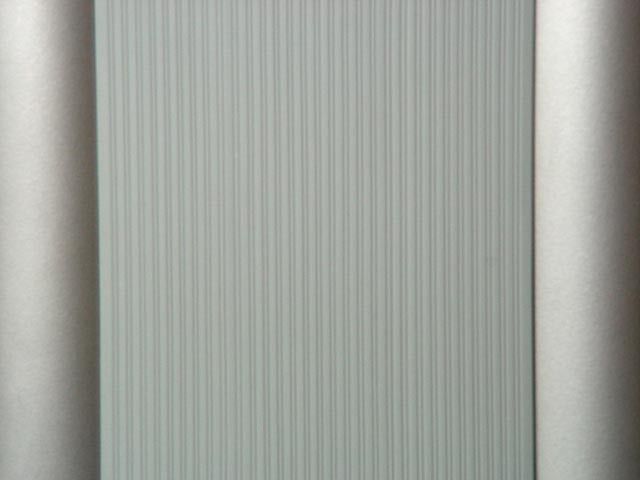 BETÉT CANBERRA 615mm RAL9006 csíkos müa. MÜANYAG-ALUMINIUM