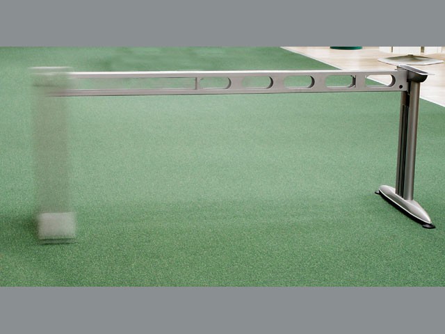 ÁTKÖTÖ TELESZKÓPOS 1200/2000mm RAL9006 a FÉM-ALUMINIUM
