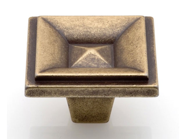 /Fogantyú 545-000 35X35