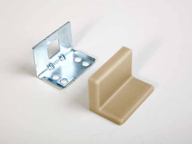 145.0099.04 FÜGGESZTŐ 56x34x37mm