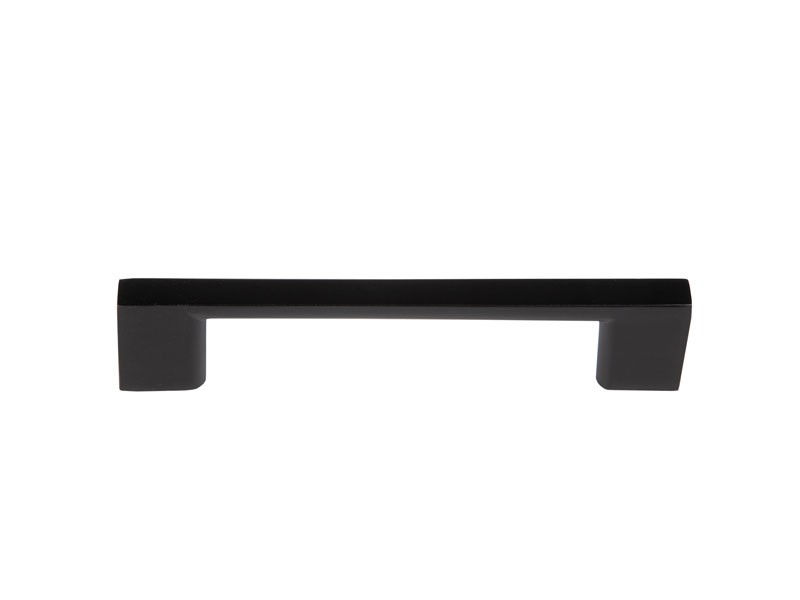 8 E081-96 FEKETE FÉM