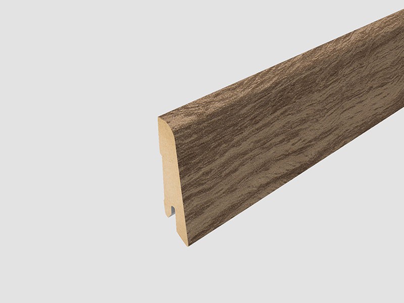 SZEGÉLYLÉC L411 NARVA TÖLGY, EPL140/H283 MDF